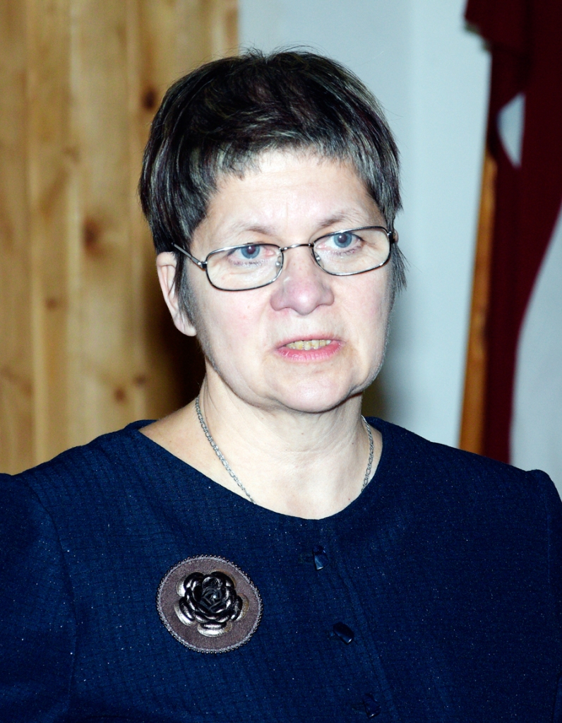 Svētku dievkalpojumus kuplinās solisti