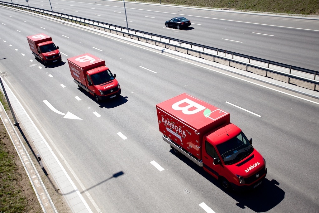 Maxima Grupe par 1,4 miljoniem eiro iegādājas Lietuvas internetveikalu Barbora