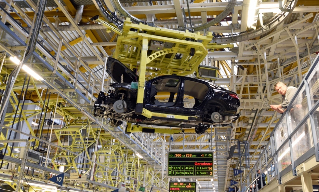 FOTO: Kā ražo Mercedes-Benz Brēmenē
