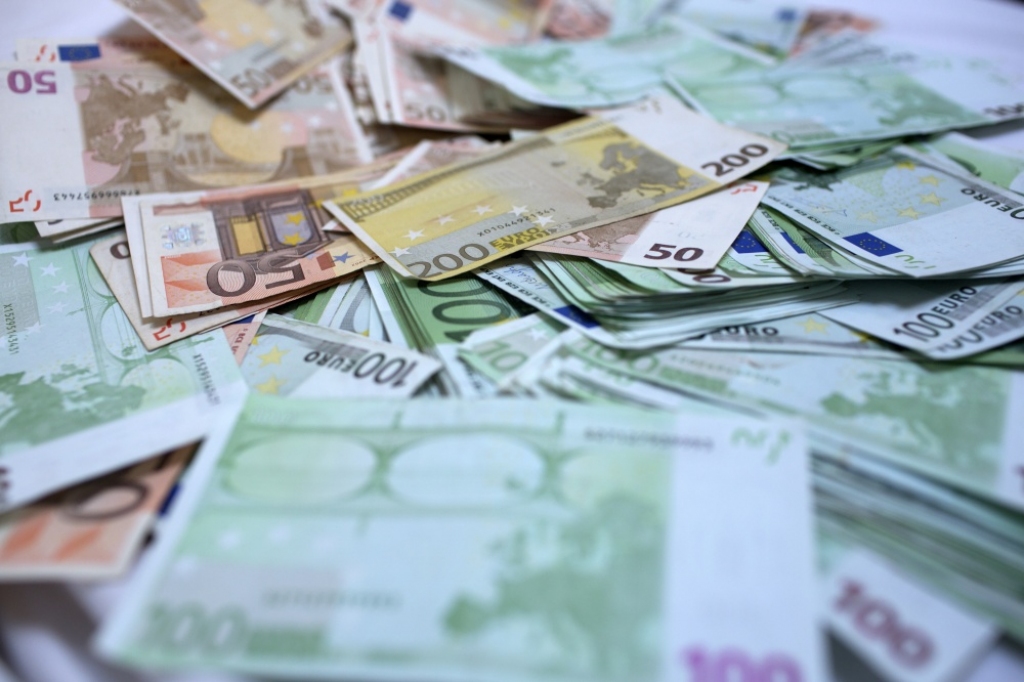 Kopējie nodokļu parādi Latvijā janvāra sākumā - 1,36 miljardi eiro