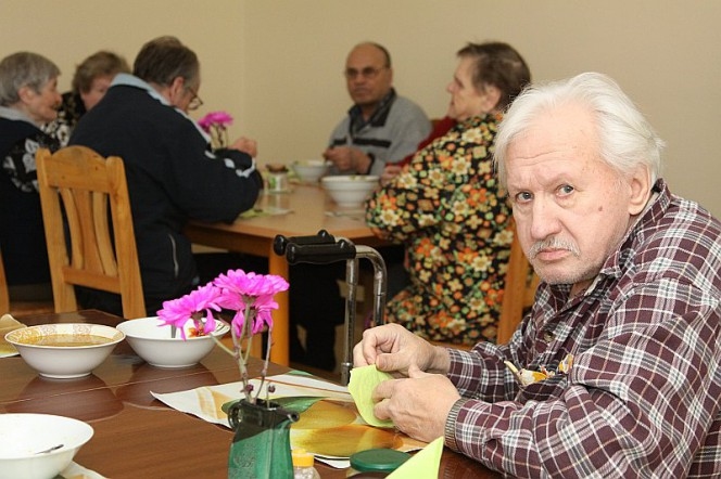 Pieaugusi uzturēšanās maksa pansionātā «Derpele»