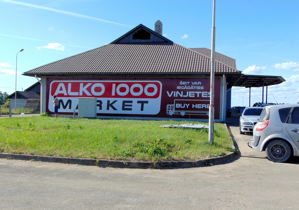 Alkohola tirgotava pierobežā kļuvusi par Latvijas vizītkarti