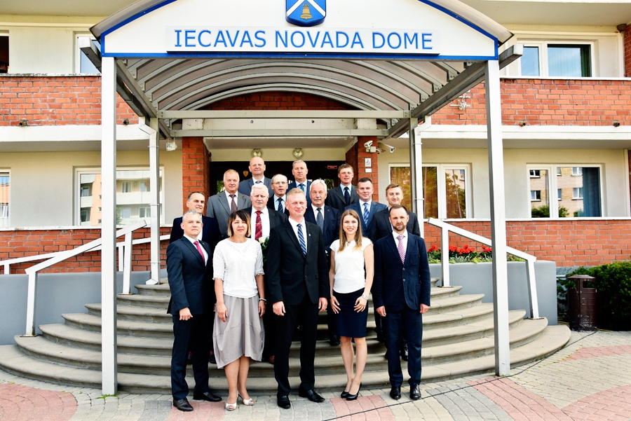 Vienprātībā domās par Iecavu
