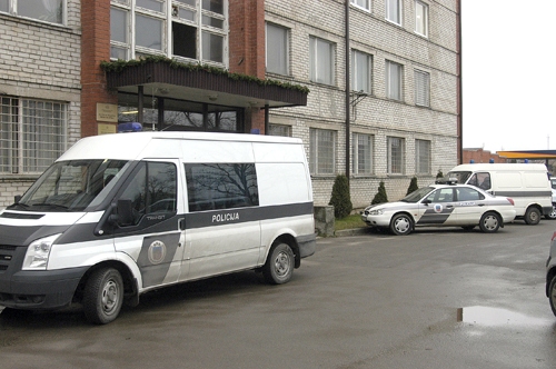 Policija Bauskas novadā atsavinājusi kara šaujamieročus un munīciju