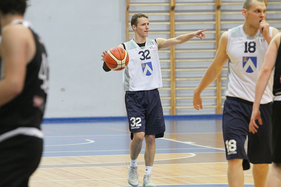 Basketbolisti «salūst» otrajā puslaikā un piekāpjas ķekaviešiem