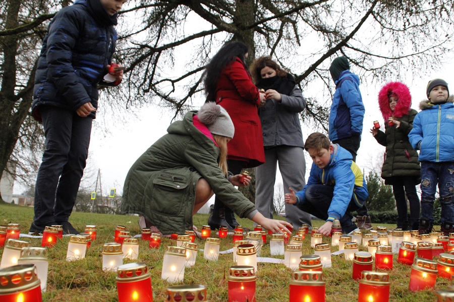 FOTO: Lāčplēša dienu svin Misas vidusskolā