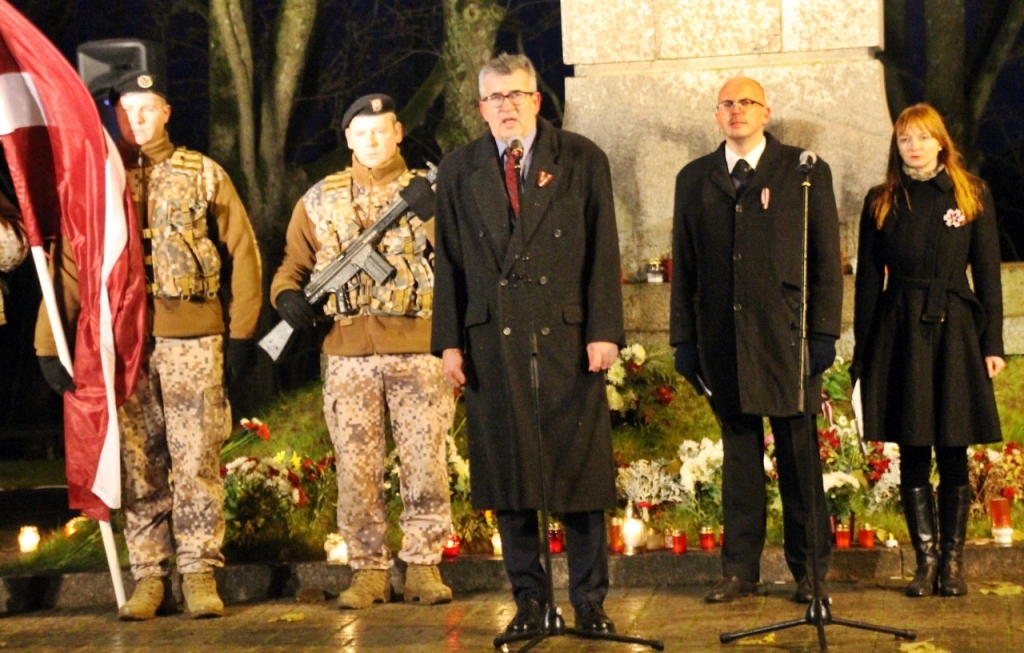 FOTO: Lāčplēša dienas pievakare Bauskā