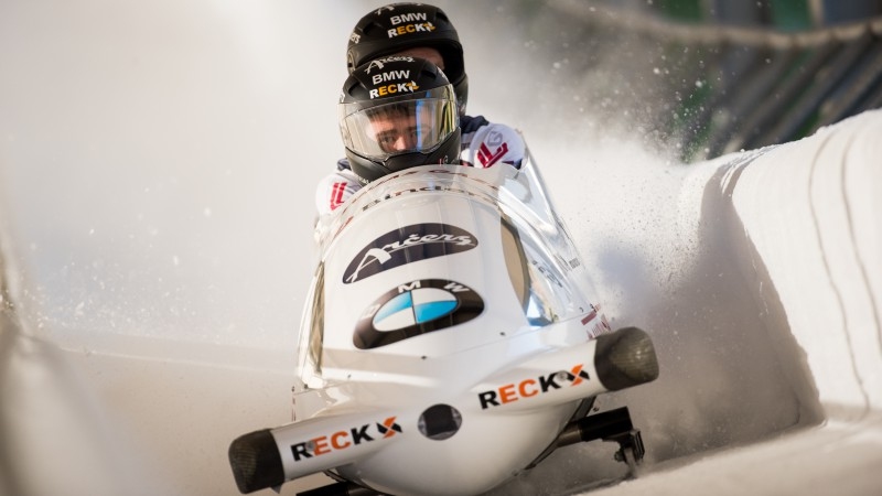 Kaufmanis turpina startēt bobslejā