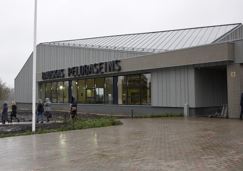 Bauskā būs skaists un moderns baseins