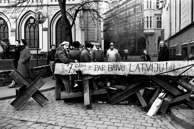 Nelielā lokā piemin 1991.gada barikāžu gadadienu