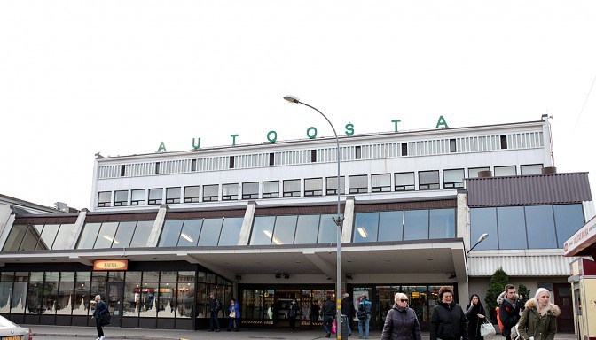Atkal evakuē Rīgas autoostu