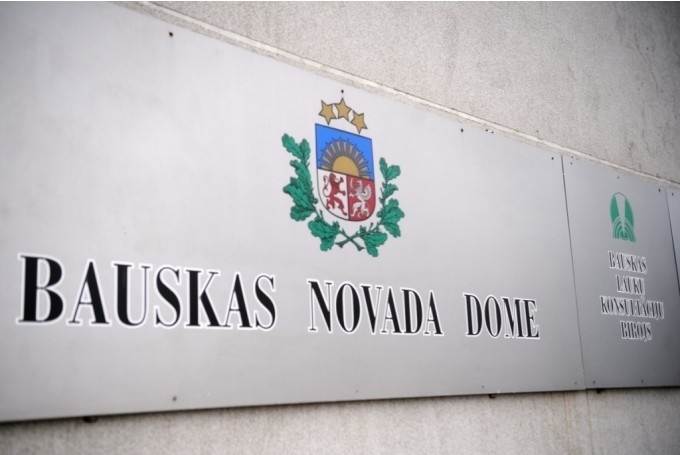 Bauskas pašvaldībai kontu apdraudētajā bankā nav