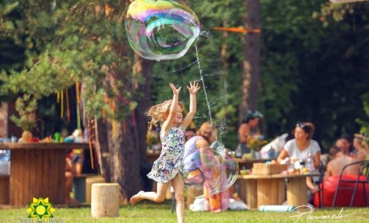 Bārbelē aicina uz brīvdabas mūzikas festivālu «Āboļdārzs»