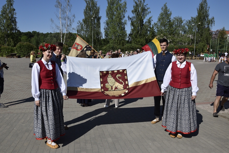 FOTO: Rundālē aizvadīti novada svētki