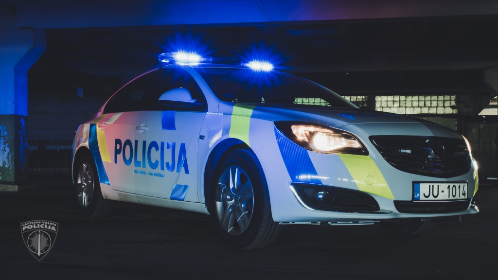 Policija atrāda savu jauno identitāti