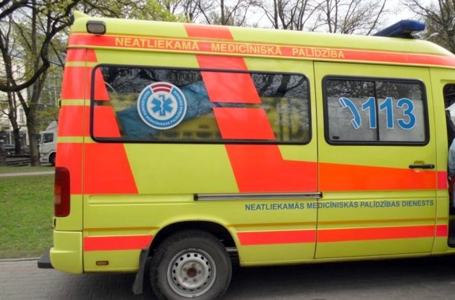 Iecavā deviņus gadus vecam puikam iekož paša suns