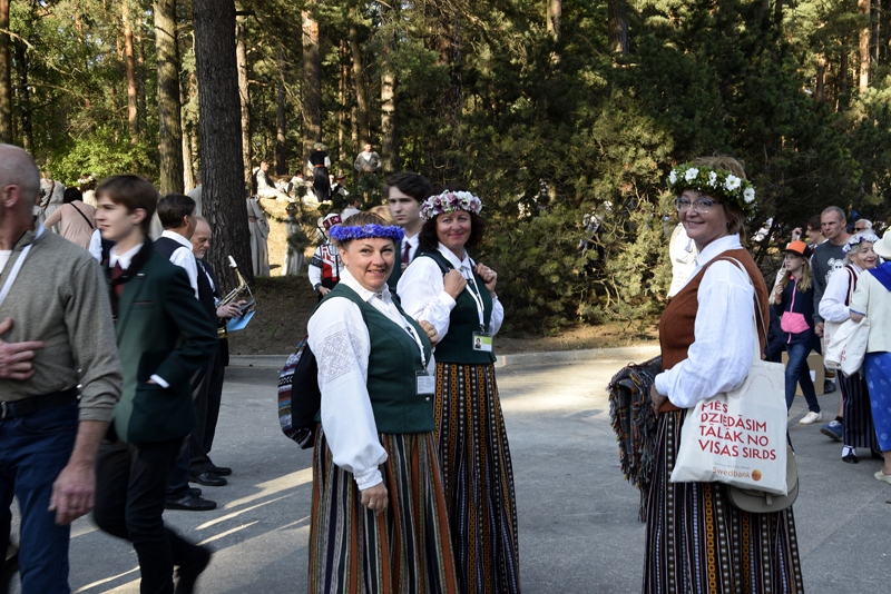 FOTO: Dziesmu svētku noslēguma koncerts