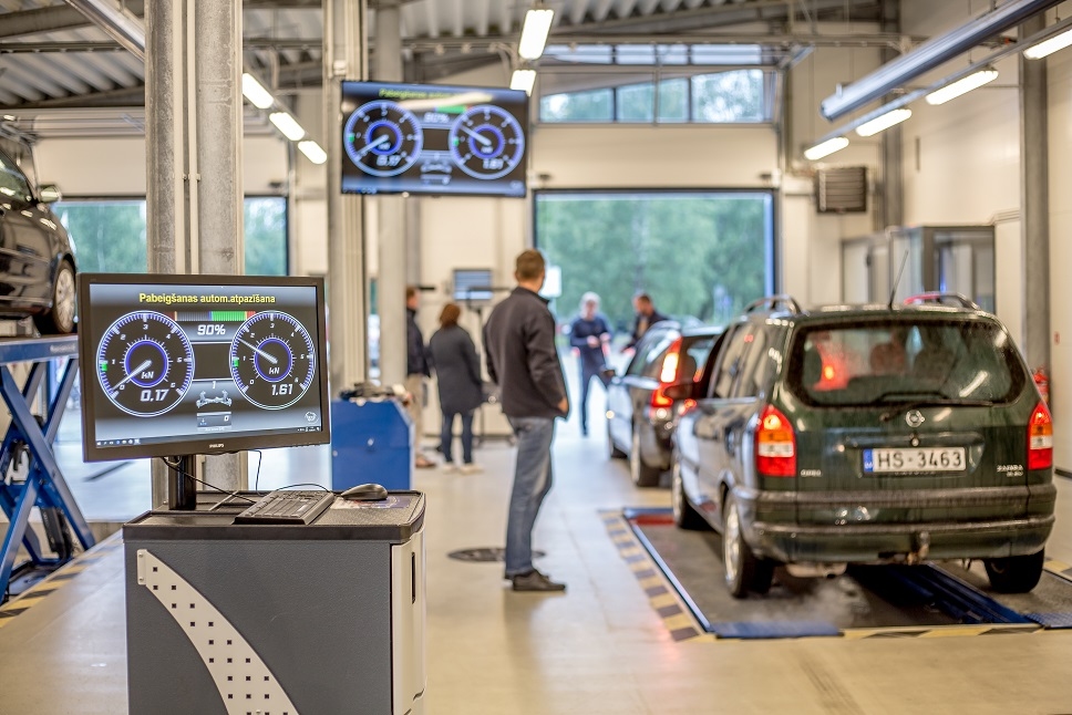 CSDD no 2020.gada vairs neveiks automašīnu tehniskā stāvokļa kontroles