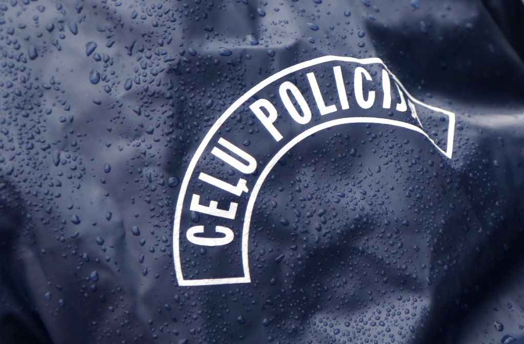 Policistiem piedāvā 40 eiro kukuli
