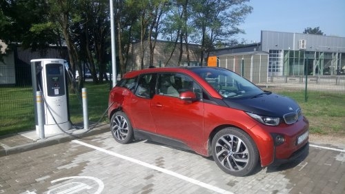 Elektromobiļu maratons piestās Bauskā