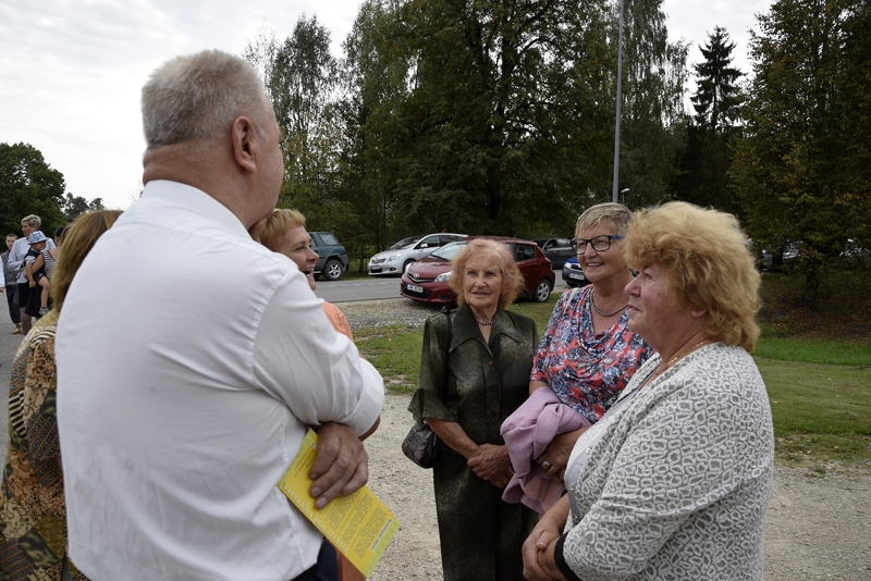 FOTO: Vecsaules skolai svin 165 gadu darba svētkus