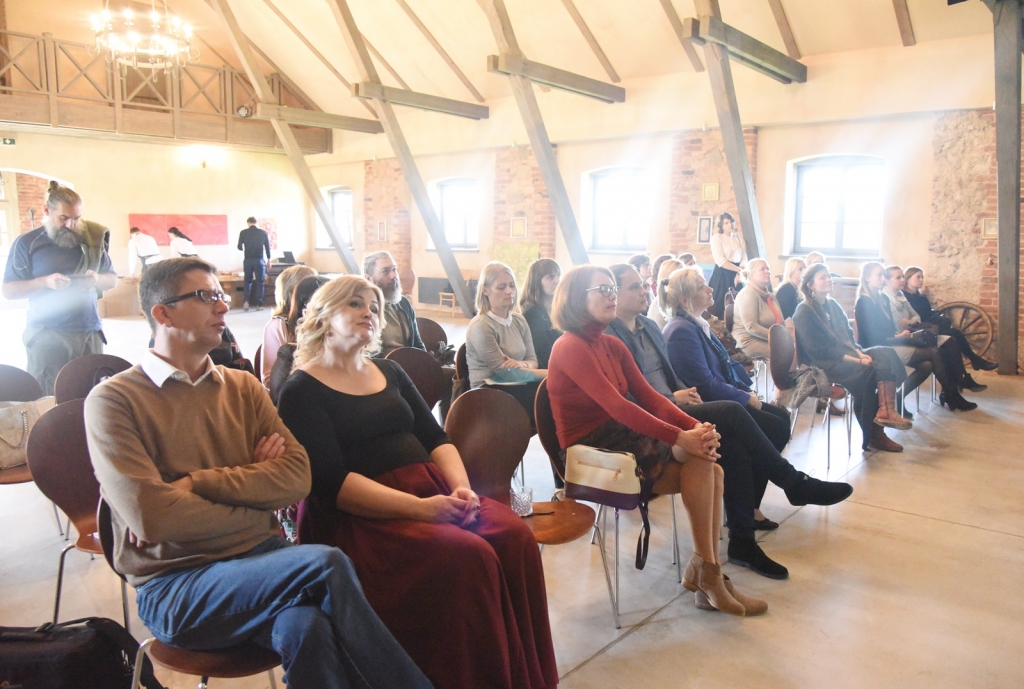 FOTO: Septiņi Zemgales novadu uzņēmēji startē vienā kopējā attīstības projektā