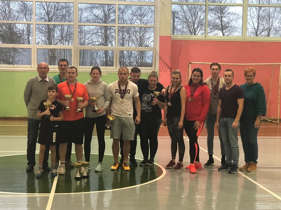 Aizvadīts Bauskas novada badmintona čempionāts