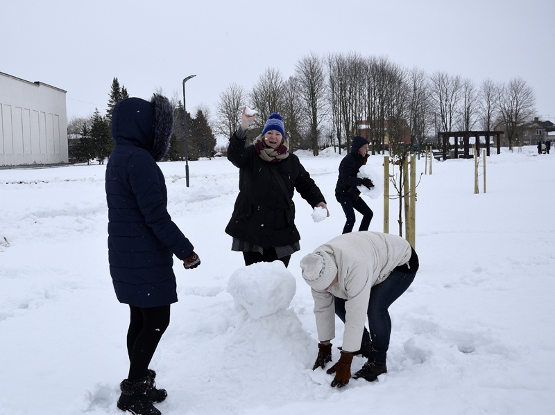 FOTO: Rītausmu ciemā atklāts atpūtas parks