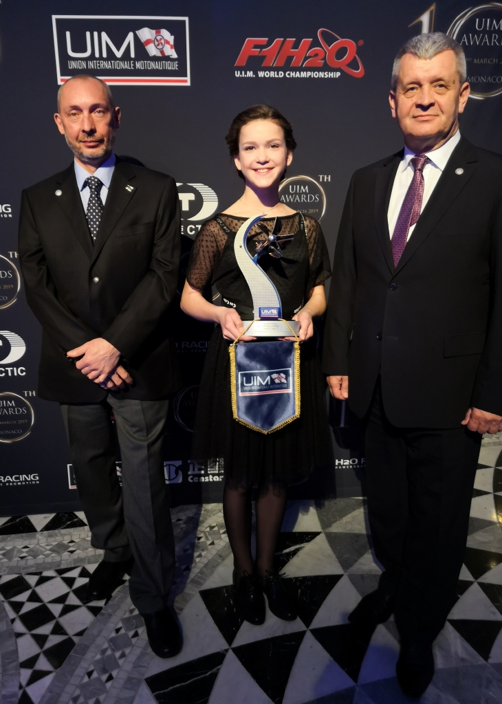 Codieti par izcīnīto pasaules čempiones titulu godina Monako Zvaigžņu zālē