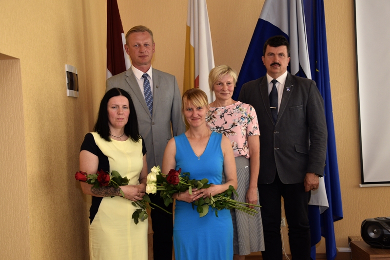 Latvijas pilsonībā uzņem Bauskas un Iecavas novada iedzīvotājas