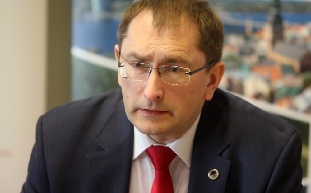Autoceļu finansēšanai Linkaits pieļauj iespēju celt akcīzes nodokli dīzeļdegvielai