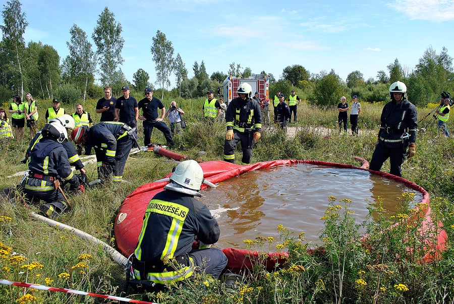 Caur uguni un ūdeni – kopā Latvijas   un Lietuvas ugunsdzēsēji