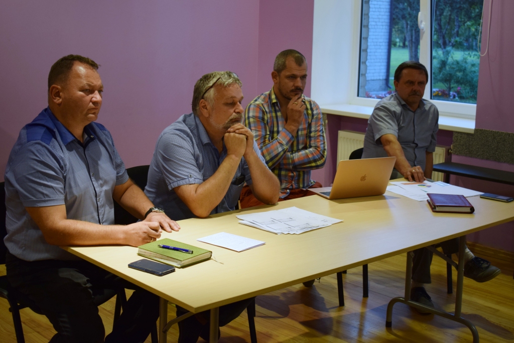 Vecumnieku ciema iedzīvotāji apšauba siltuma cenas pamatotību