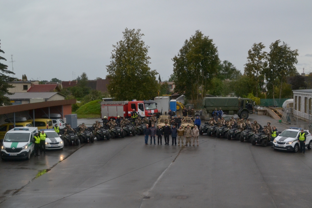 FOTO: Aizritējušas zemessargu mācības «Zobens 2019»