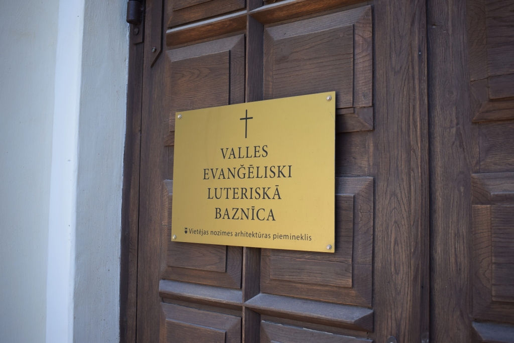 Valles baznīcas bēniņos taps izstāžu zāle