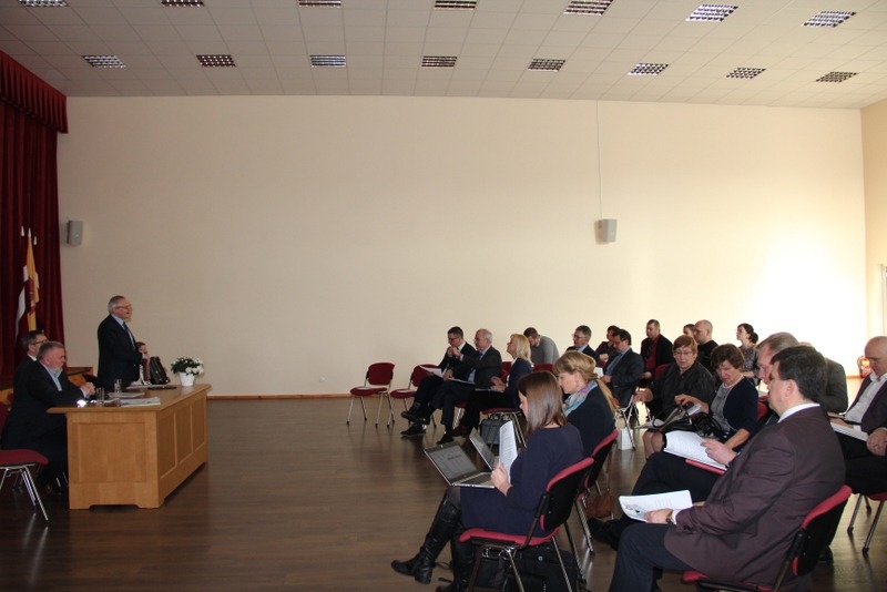 Zemgales pašvaldību vadītāji pauž neapmierinātību par plānotājām izmaiņām dabas resursu nodokļa sadalē