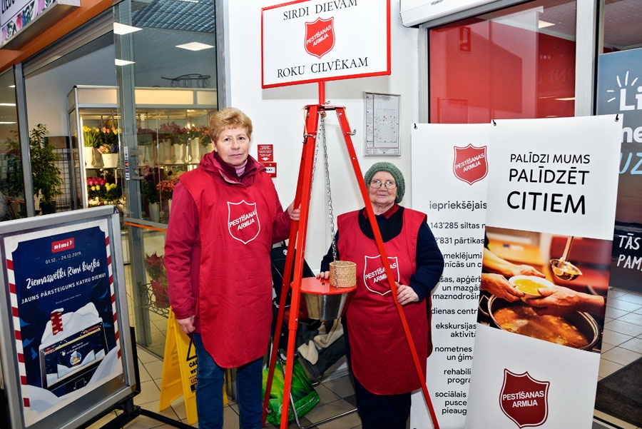 Aicina atbalstīt labdarības akciju «Ziemassvētku katliņš»