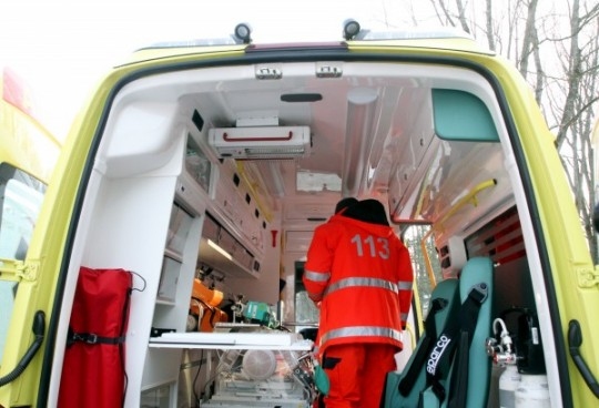 Vīrietis Bauskā gūst traumu darbā