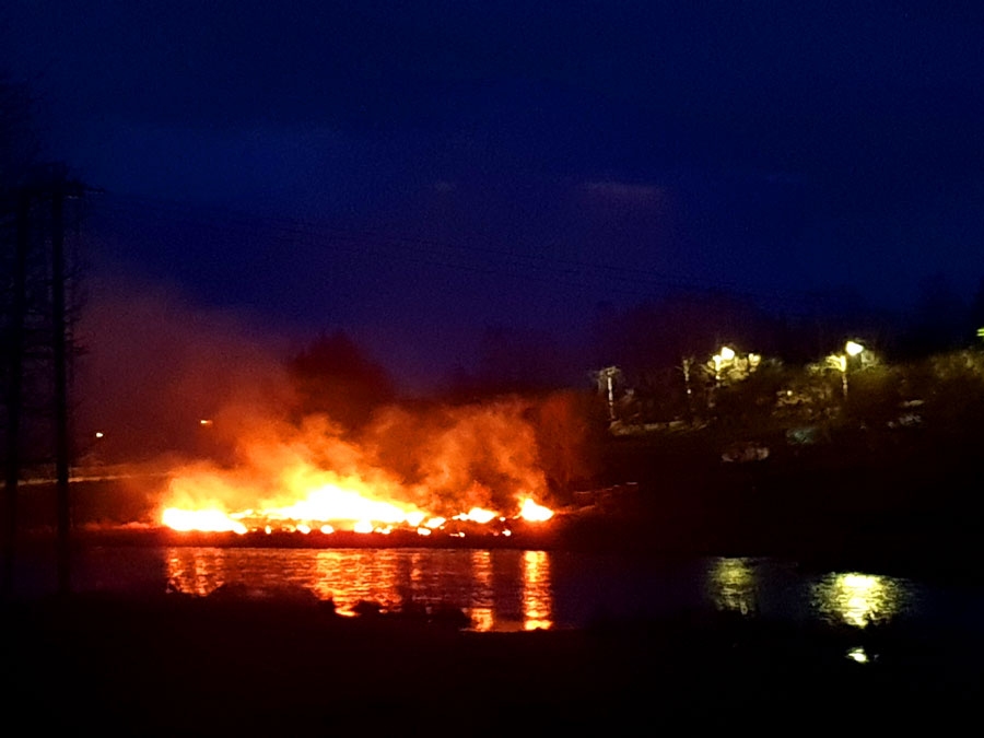 Deg kūla Bērzkalnos
