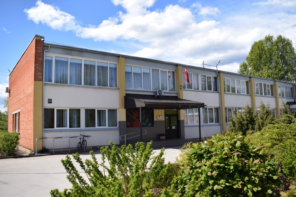 Vecumnieku mūzikas un mākslas skolā sākusies akreditācija