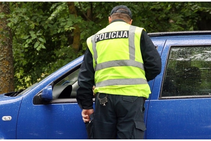 Jāņos piedzeras un brauc reibumā Bārbeles pagastā