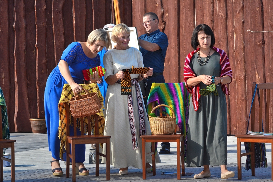 Izvēlas vērtīgu dramaturģiju ar spēcinošu enerģiju