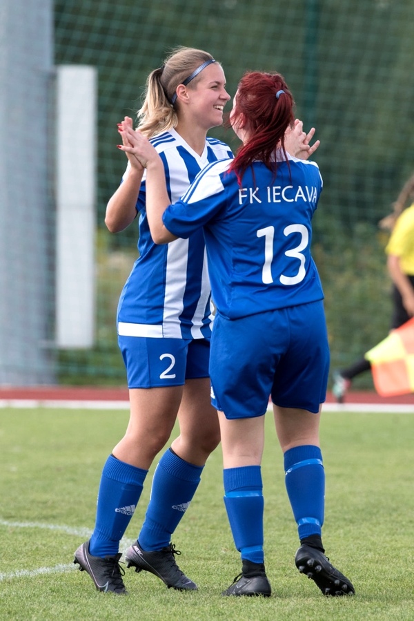 Iecavā turpinās  futbola aktivitātes