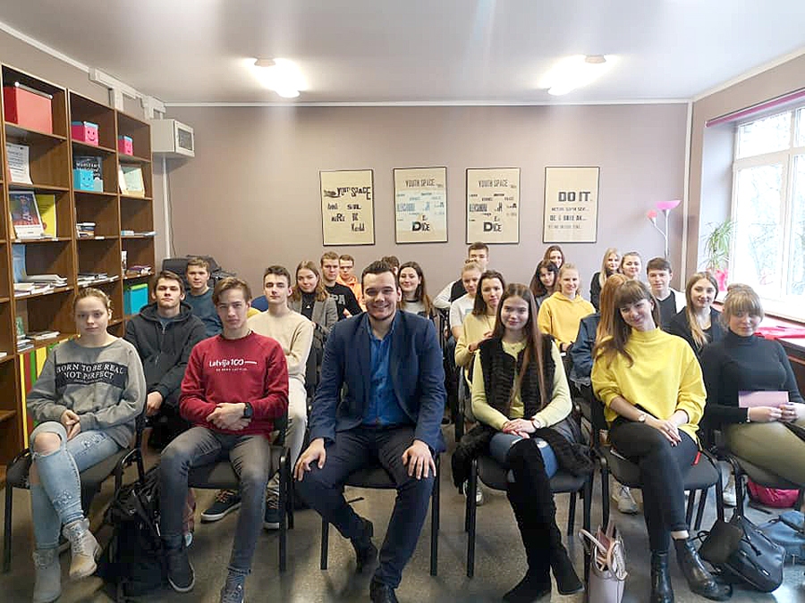 Jaunieši aicina uz pārmaiņām