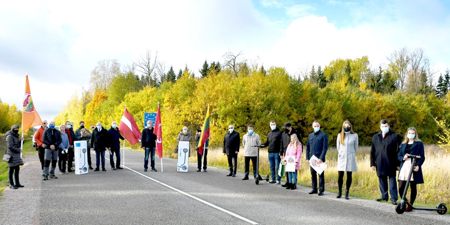 Beidzot laiks piestāt tuvējos ciemos