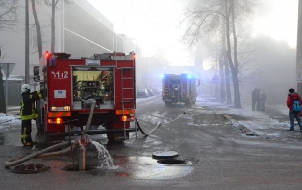 Deg dzīvojamā māja Iecavā