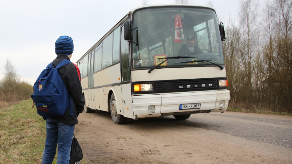 Skaitļi un fakti: Politiķi meklē atbildes sarūkošajam iedzīvotāju skaitam reģionos