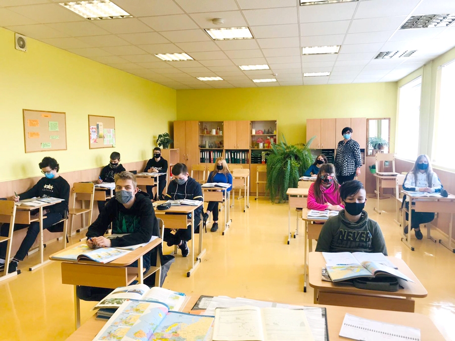Pēc ilga laika arī Bauskas novada skolas ver durvis audzēkņiem