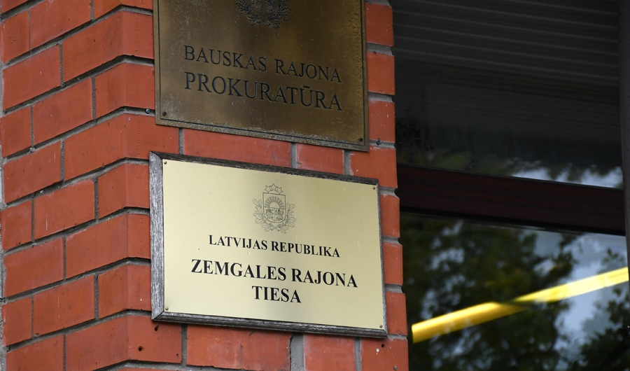 Saukšana pie kriminālatbildības – pēc komentāriem «Facebook»?
