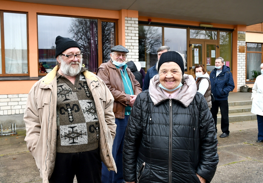 Potēties mudina darba un  pārvietošanās ierobežojumi